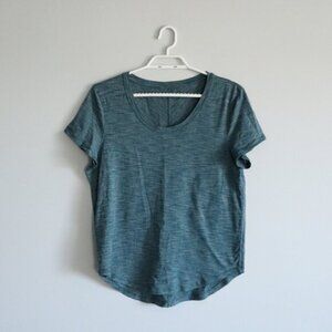 Lululemon Women's Sz 10 Blue Meant To Move Crewneck T-Shirt Active Stretch Top